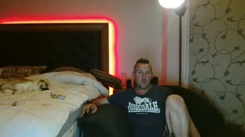 Snapshot of therealkurva4u chatting on 10.30.25 therealkurva4u online show from 10.30.25
