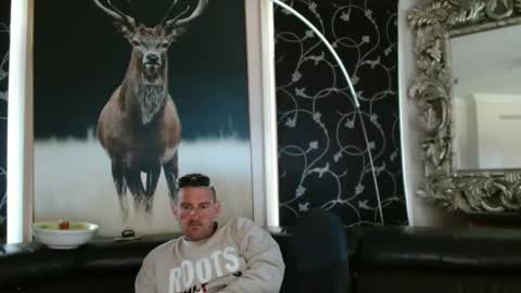 Snapshot of therealkurva4u chatting on 11.21.25 therealkurva4u online show from 11.21.25