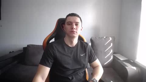 Nick   online show from 02.21.25