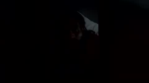 Snapshot of theroyalredz chatting on 04.09.26 theroyalredz online show from 04.09.26