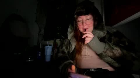 Snapshot of thesashadomme chatting on 01.15.25 The Sasha Domme online show from 01.15.25