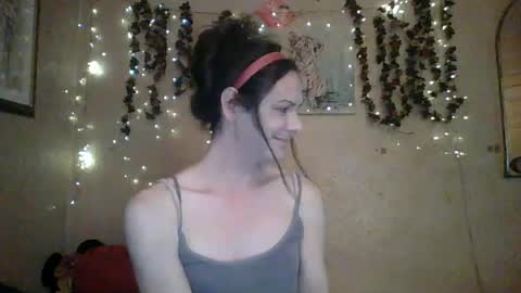 Snapshot of thesillymillie chatting on 07.07.26 sillymillie0 online show from 07.07.26