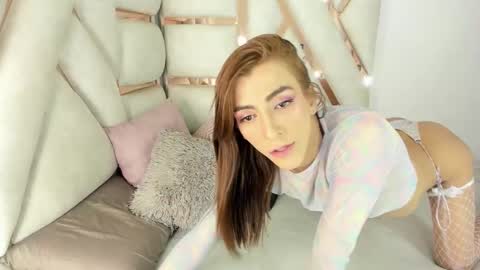 Camila online show from 10.13.25