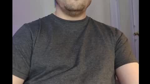 Snapshot of thesweetratguy chatting on 12.26.24 thesweetratguy online show from 12.26.24