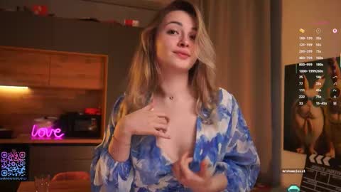 Mia online show from 10.02.25