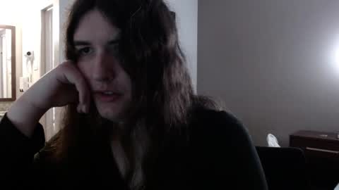 Snapshot of thetrixiecherries chatting on 10.21.25 Trixie Cherries online show from 10.21.25