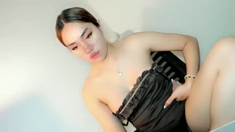 Snapshot of thewhoremistress05 chatting on 10.24.25 stella online show from 10.24.25