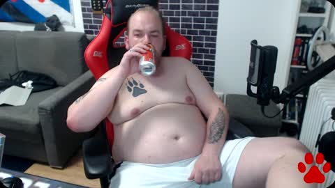 Snapshot of thewolfy31 chatting on 12.19.24 PupWolfy online show from 12.19.24