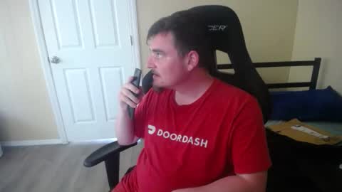 Snapshot of theycallmeking1000 chatting on 05.17.26 TheKingOfPorn online show from 05.17.26