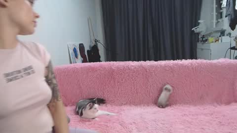 theysaidimcute online show from 10.20.25