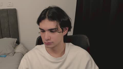 thiaan__ online show from 01.02.25