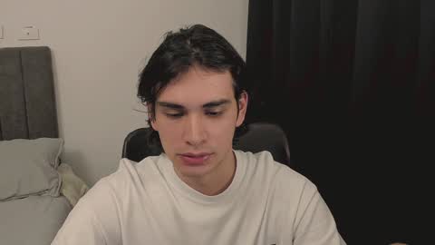 thiaan__ online show from 01.11.25