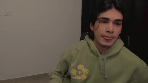 thiaan__ online show from 02.15.25