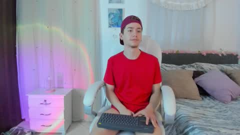 Manuel online show from 12.01.25