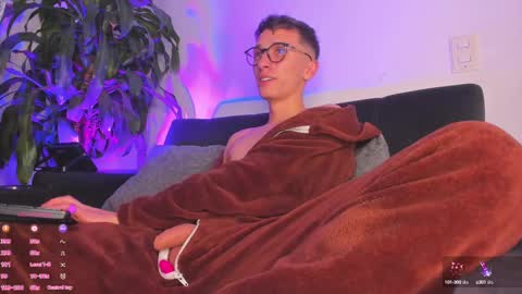 SanThiago online show from 02.23.25