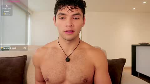 Snapshot of thiago_l chatting on 05.17.26 Just Thiago online show from 05.17.26