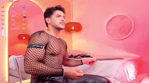 Snapshot of thiago_mercer chatting on 09.22.25 Thiago online show from 09.22.25