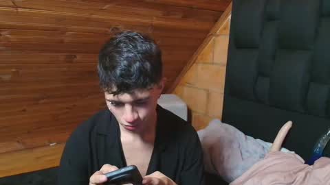 thiago_n_sam online show from 10.29.25