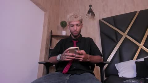 ThiagoFerreti online show from 09.18.25