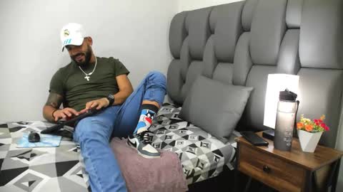 Thia Gomez online show from 03.19.26