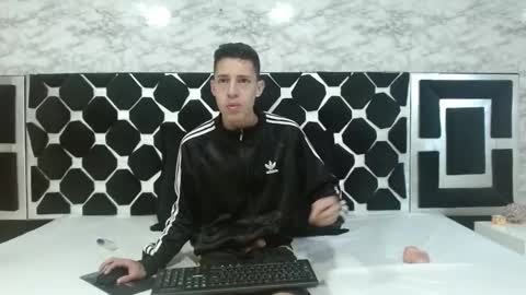 Thiago   online show from 02.15.25