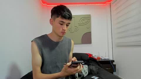 Snapshot of thiagowells_ chatting on 02.26.25 Thiago Wells online show from 02.26.25