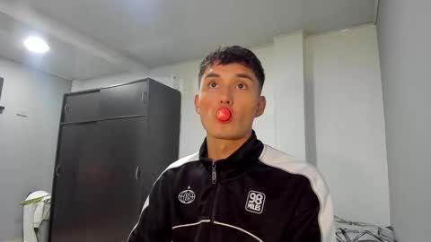 Thiago Wells online show from 10.23.25