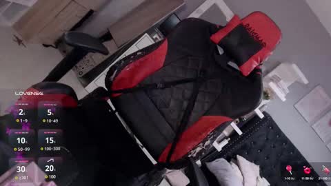 Snapshot of thicc_devie chatting on 02.06.25 Call me Devie online show from 02.06.25