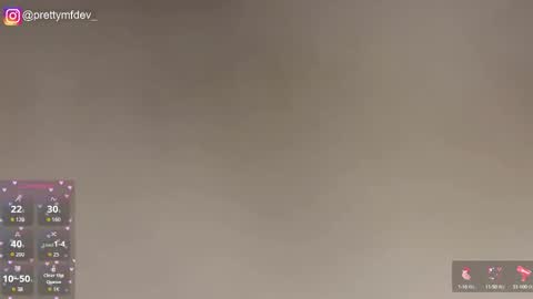 Snapshot of thicc_devie chatting on 10.16.25 Call me Devie online show from 10.16.25