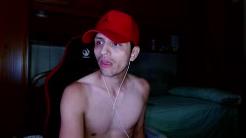 Snapshot of thick_and_big_cock chatting on 07.25.26 Latino 8.5 inches online show from 07.25.26