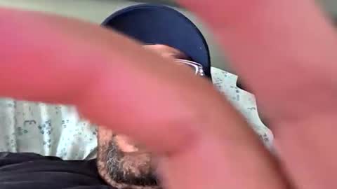 Snapshot of thick_cock_al chatting on 09.29.25 thick_cock_al online show from 09.29.25