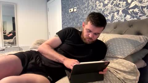 thickandmeaty9incher online show from 09.10.25