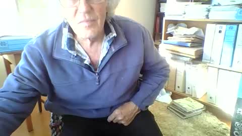 Snapshot of thickcockat71 chatting on 06.11.26 Thickcockat71 online show from 06.11.26