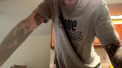 Snapshot of thickcockcali chatting on 02.13.25 CaliLove916 online show from 02.13.25