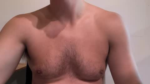 Snapshot of thickcockjock1017 chatting on 07.01.26 thickcockjock1017 online show from 07.01.26