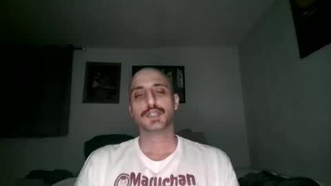 Snapshot of thickdickeddom chatting on 05.10.26 ThickDickedDom online show from 05.10.26