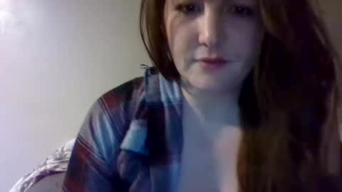 Snapshot of thickkinx chatting on 01.01.25 thickkinx online show from 01.01.25