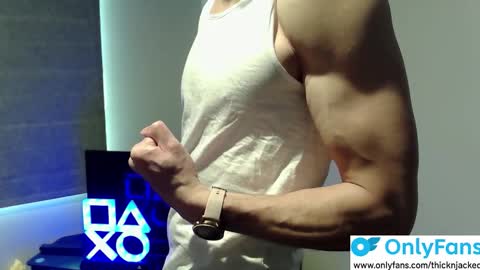 Thick AND Jacked online show from 09.18.25