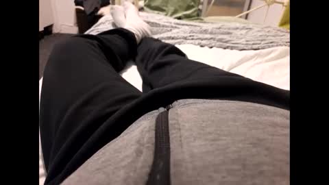 Snapshot of thicksingarters chatting on 10.26.25 thicksingarters online show from 10.26.25