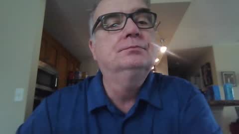 Snapshot of thickwhiteload chatting on 07.19.26 thickwhiteload online show from 07.19.26