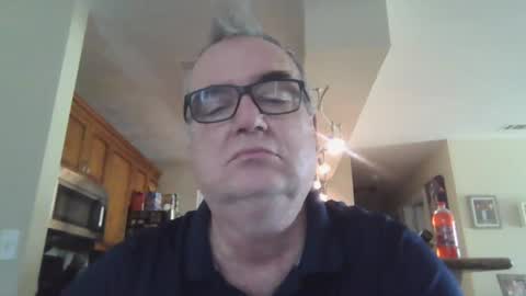 Snapshot of thickwhiteload chatting on 07.25.26 thickwhiteload online show from 07.25.26
