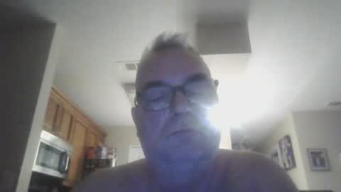 Snapshot of thickwhiteload chatting on 07.28.26 thickwhiteload online show from 07.28.26