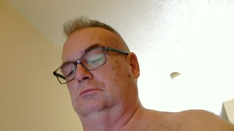 Snapshot of thickwhiteload chatting on 08.02.26 thickwhiteload online show from 08.02.26