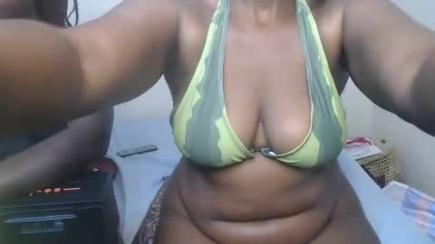 thicky_rue2 online show from 07.19.26