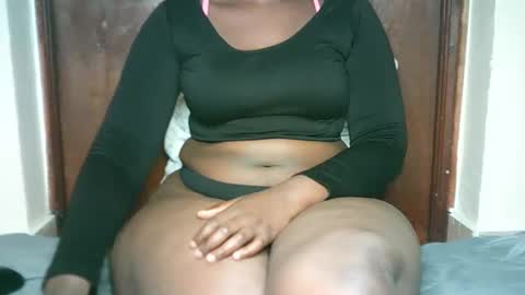 thickybabe_05 online show from 01.20.25
