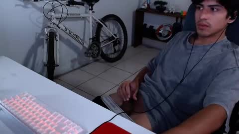 thieves_us online show from 11.04.25