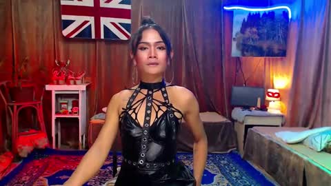 Snapshot of thightanix chatting on 01.24.25 Ashley online show from 01.24.25