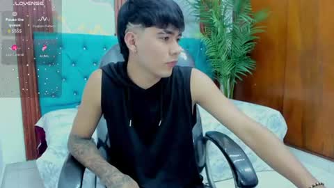 Snapshot of thiiago_collins chatting on 07.22.26 THIAGO COLLINS online show from 07.22.26