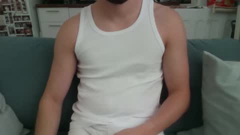 Snapshot of thinboy2 chatting on 10.07.25 Thinboy2 online show from 10.07.25