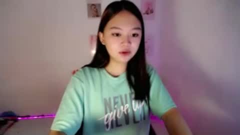 Snapshot of thisiskimmy chatting on 07.10.26 thisiskimmy online show from 07.10.26